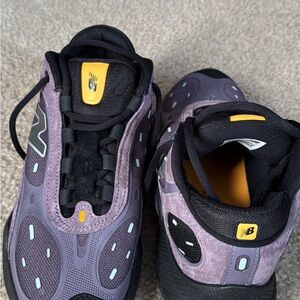 New Balance Kids Sneakers in Purple and Black